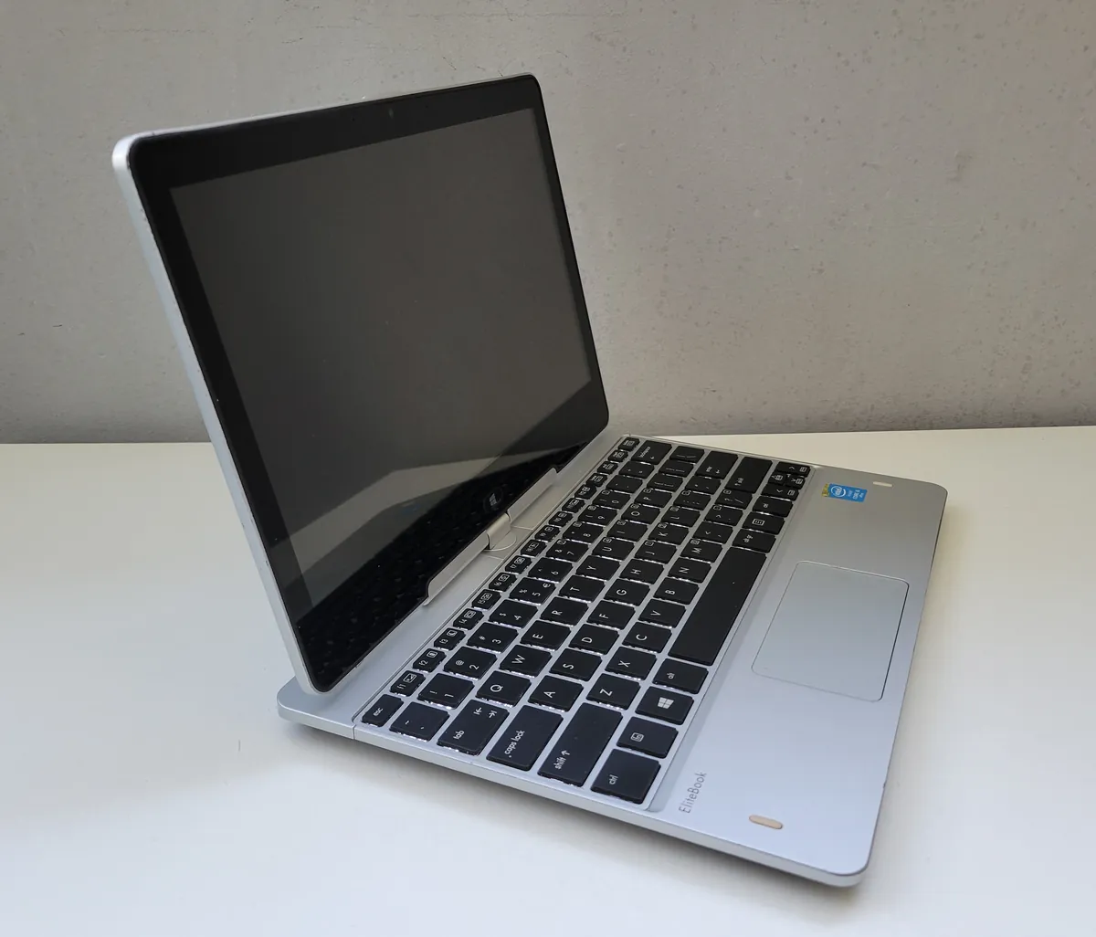 Laptop Second Hand HP Elitebook REVOLVE 810 G3 TOUCH - 11.6inch Intel I5-5300U 4GB RAM 256GB SSD TAST. ILUM. Windows 10 Refurbished [6]