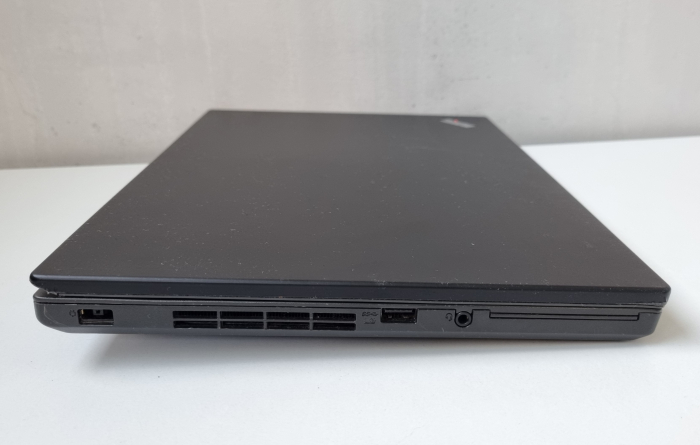 Laptop Second Hand Lenovo ThinkPad L470 - 14inch Intel i3 7100U 8GB RAM, 120GB SSD Windows 10 Refurbished [10]
