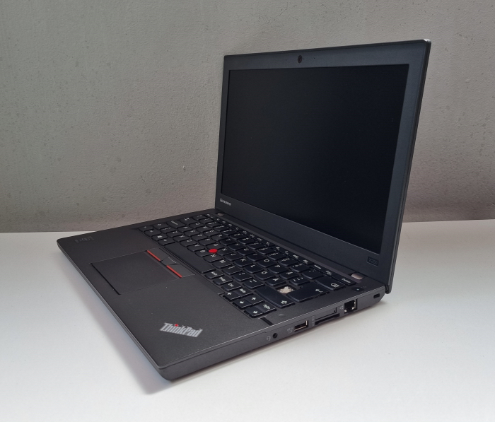 Laptop Second Hand Lenovo ThinkPad X250 - 12.5inch Intel i3-4030U 8GB RAM 128GB SSD Windows 10 Refurbished [6]