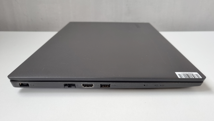 Laptop Second Hand Lenovo V130-15IKB - 15.6inch Intel i5-7200U 8GB RAM 256GB SSD Windows 10 Refurbished [11]