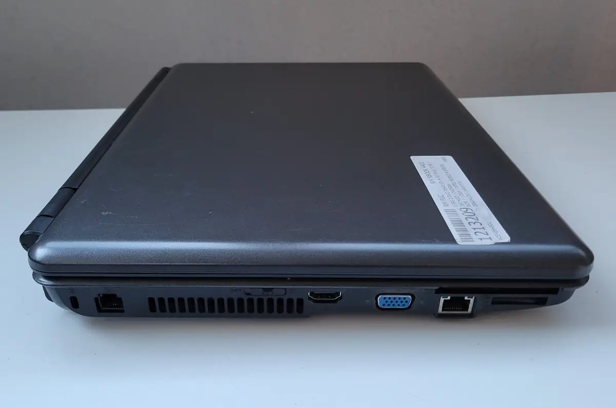 Laptop Second Hand Panasonic RM NBOOK 4400 - 15.4inch Intel Core 2 Duo P8400 3GB RAM 160GB HDD Windows 10 Refurbished [10]