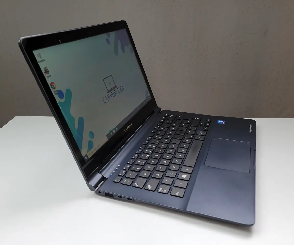 Laptop Second Hand Samsung 915S3G TOUCH - 13.3inch AMD A6 3GB RAM 128GB SSD Windows 10 Refurbished [5]