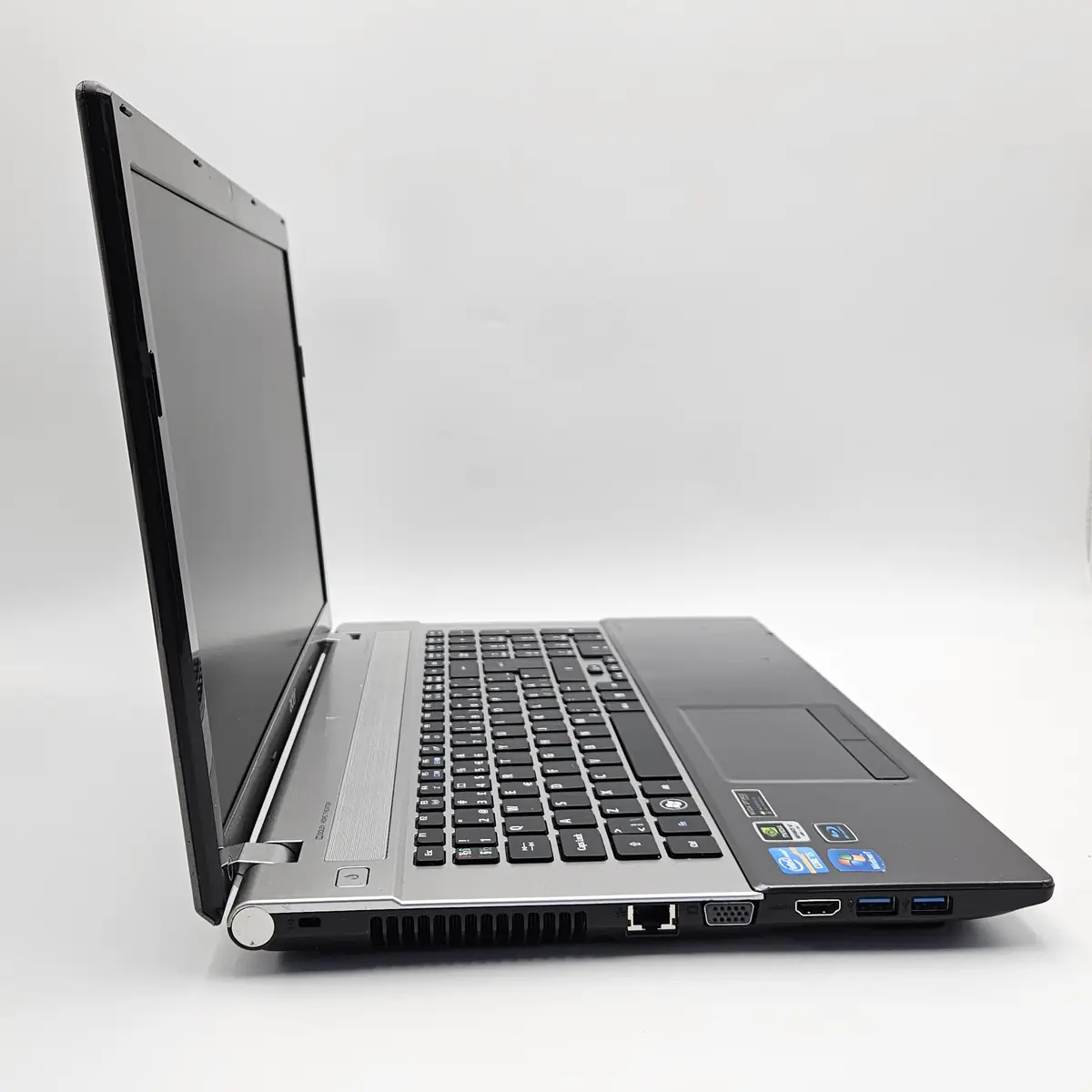 Laptop Second Hand Acer Aspire V3-771 - 17.3inch FHD Intel i5-3210M 8GB RAM 128GB SSD NVIDIA GT630M 1GB Windows 10 Refurbished [7]