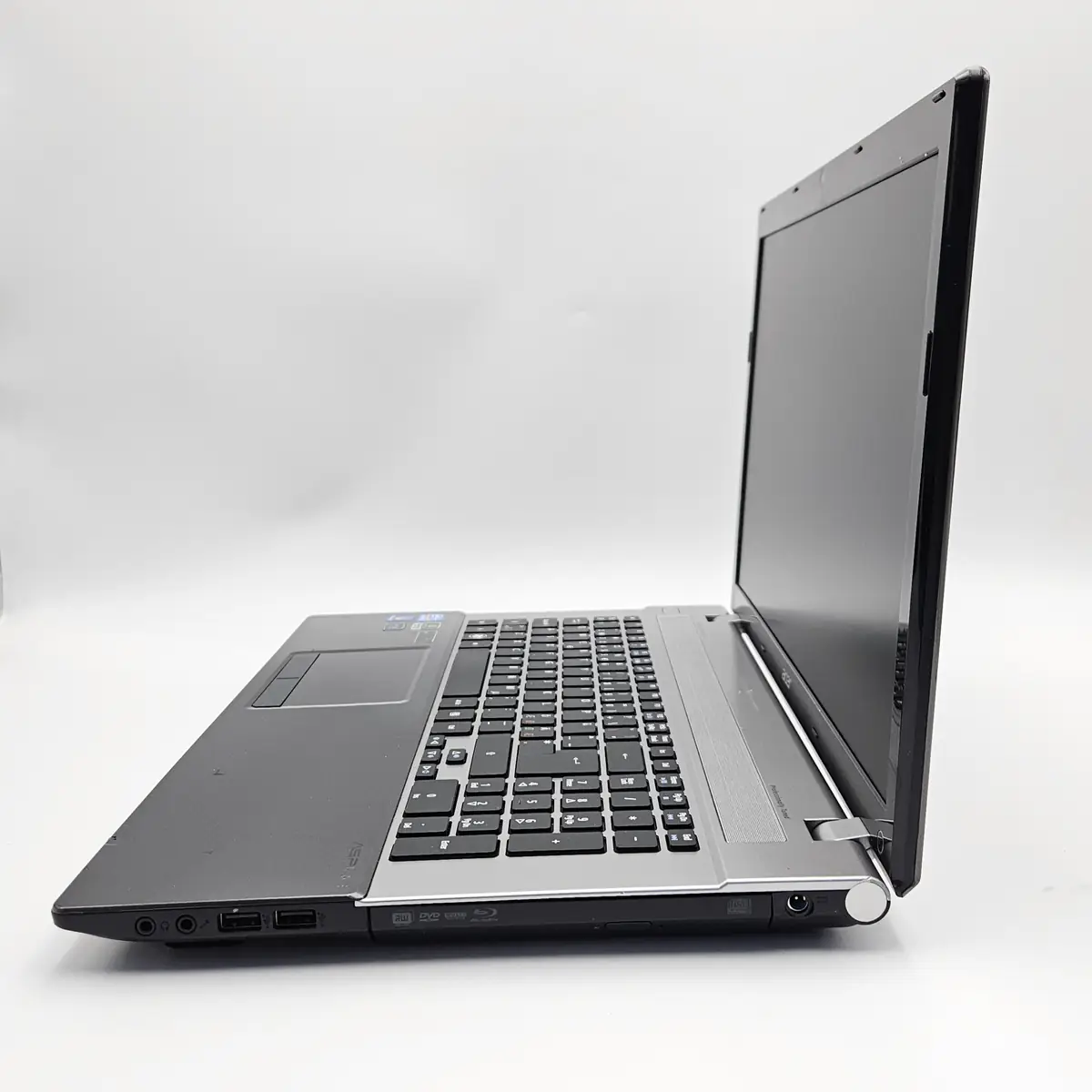 Laptop Second Hand Acer Aspire V3-771 - 17.3inch FHD Intel i5-3210M 8GB RAM 128GB SSD NVIDIA GT630M 1GB Windows 10 Refurbished [6]