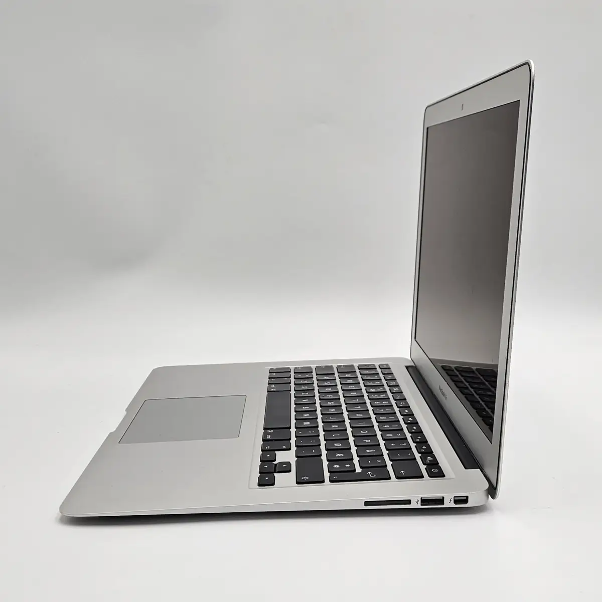 Laptop Second Hand Apple MacBook Air A1466 - 13.3inch Intel i5-4260U 4GB RAM 128GB SSD TAST. ILUM. Mac OS Refurbished [6]
