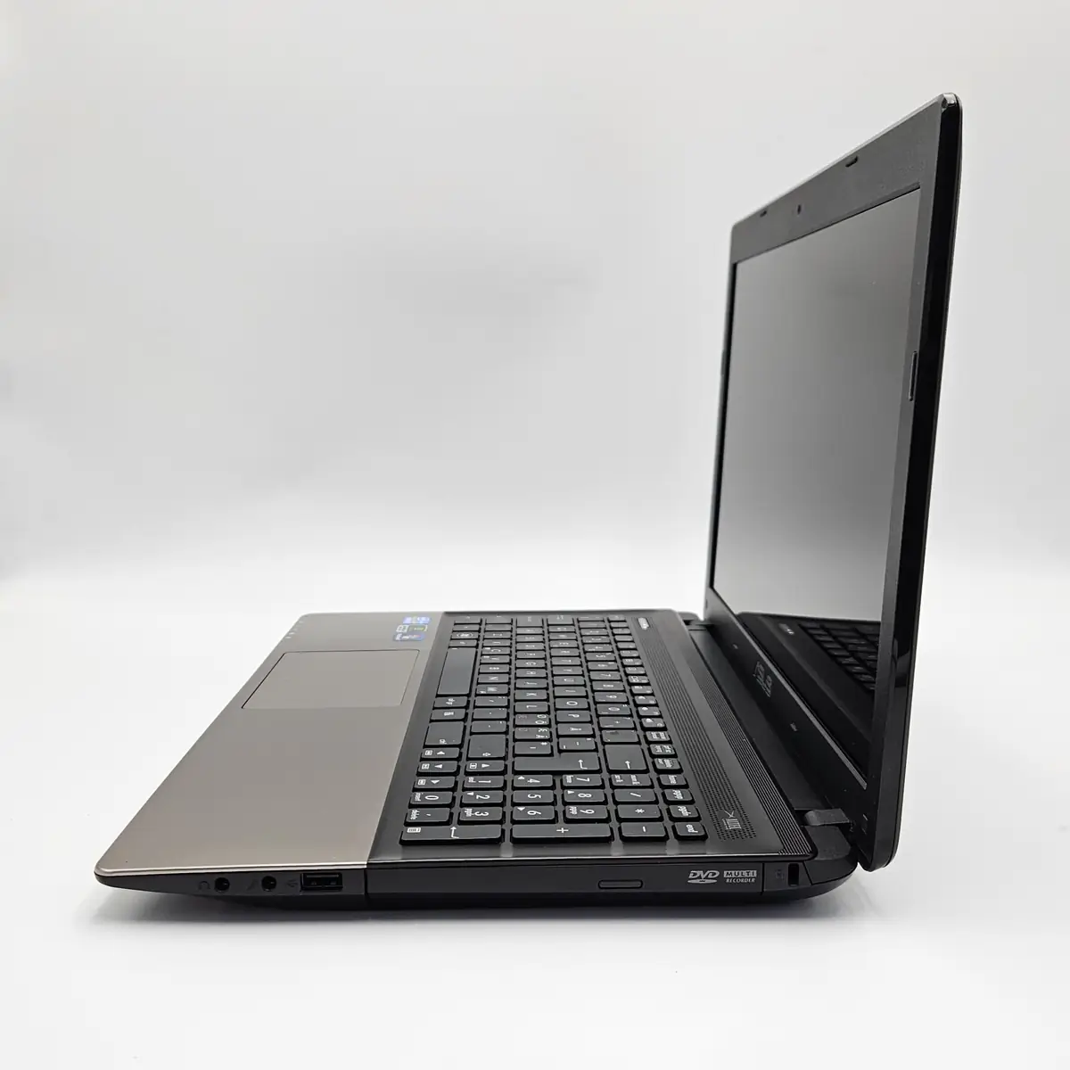 Laptop Second Hand Asus K55VM - 15.6inch Intel I5-3210M 8GB RAM 500GB HDD Nvidia GT 630M 2GB Windows 10 Refurbished [6]