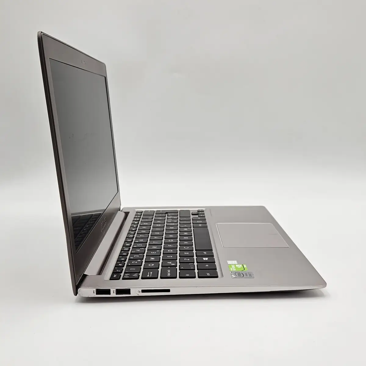 Laptop Second Hand Asus UX303LN - 13.3inch FHD Intel i7-4510U 8GB RAM 128GB SSD NVIDIA 840M 2GB Windows 10 Refurbished [7]