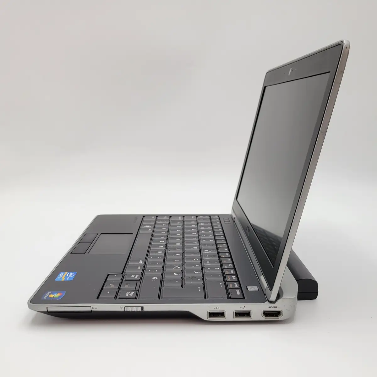 Laptop Second Hand Dell Latitude E6220 - 12.5inch Intel I3-2330M 4GB RAM 128GB SSD Windows 10 Refurbished  [6]