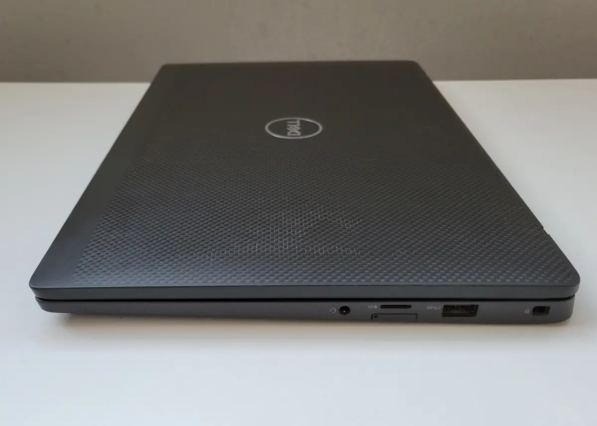 Laptop Second Hand Dell Latitude 7400 - 14inch Intel I5-8265U 16GB RAM 256GB SSD TAST. ILUM. Windows 10 Refurbished [10]