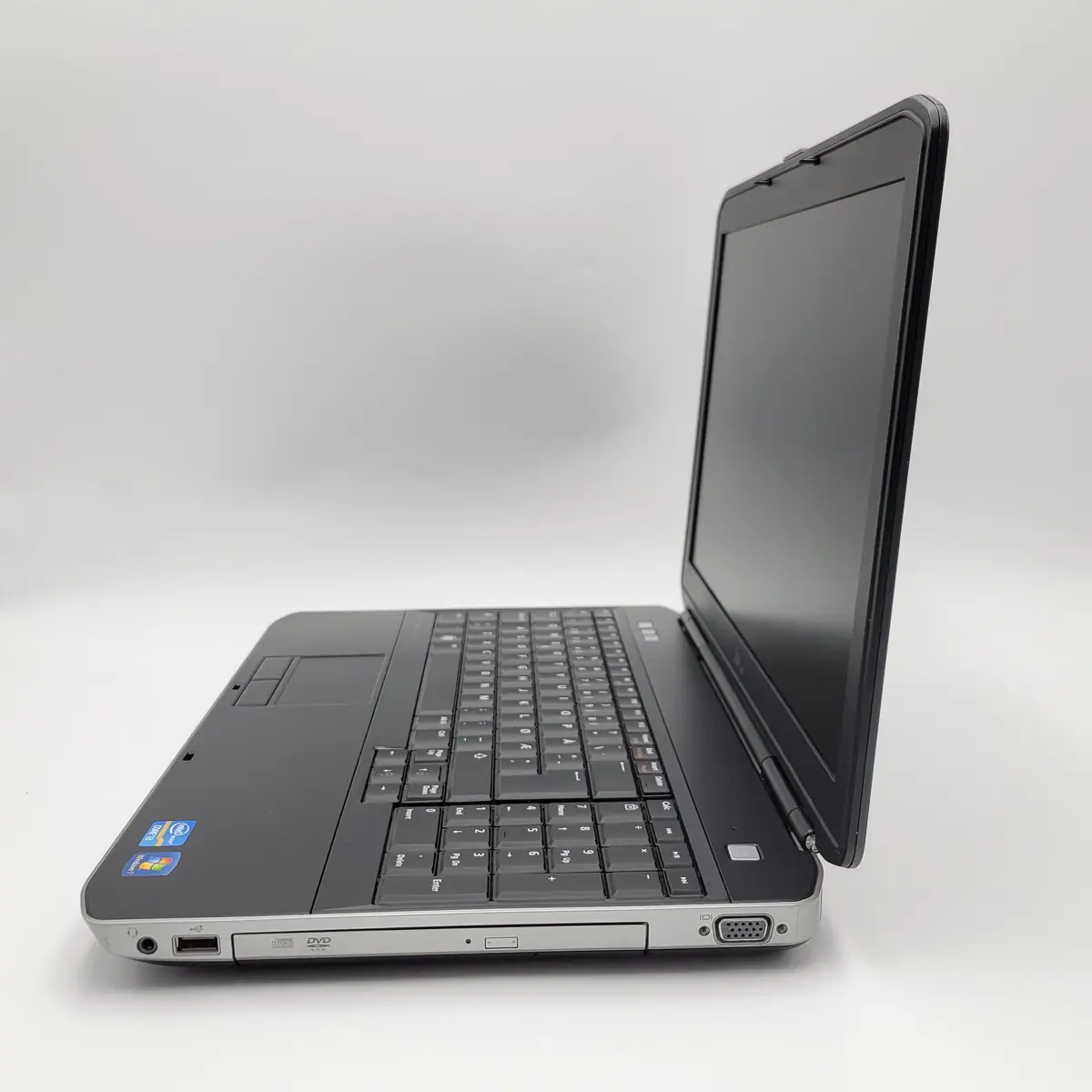 Laptop Second Hand DELL Latitude E5530 - 15.6inch Intel i3-2328M 4GB RAM 320GB HDD Windows 10 Refurbished  [6]