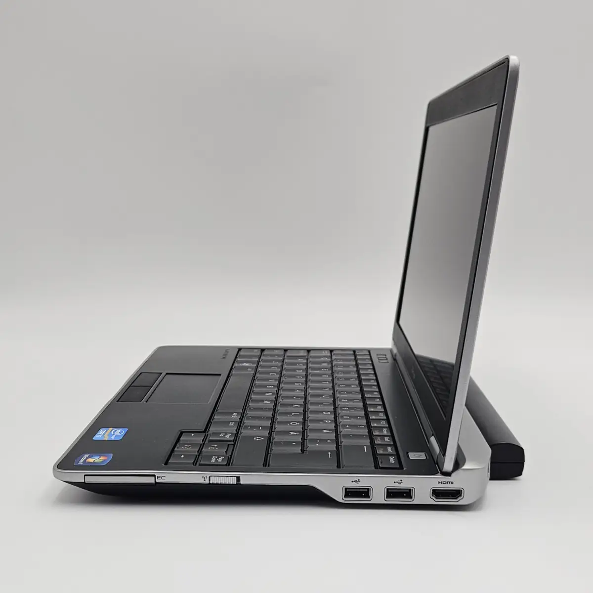 Laptop Second Hand Dell Latitude E6220 - 12.5inch Intel I5-2520M 8GB RAM 128GB SSD Windows 10 Refurbished  [6]