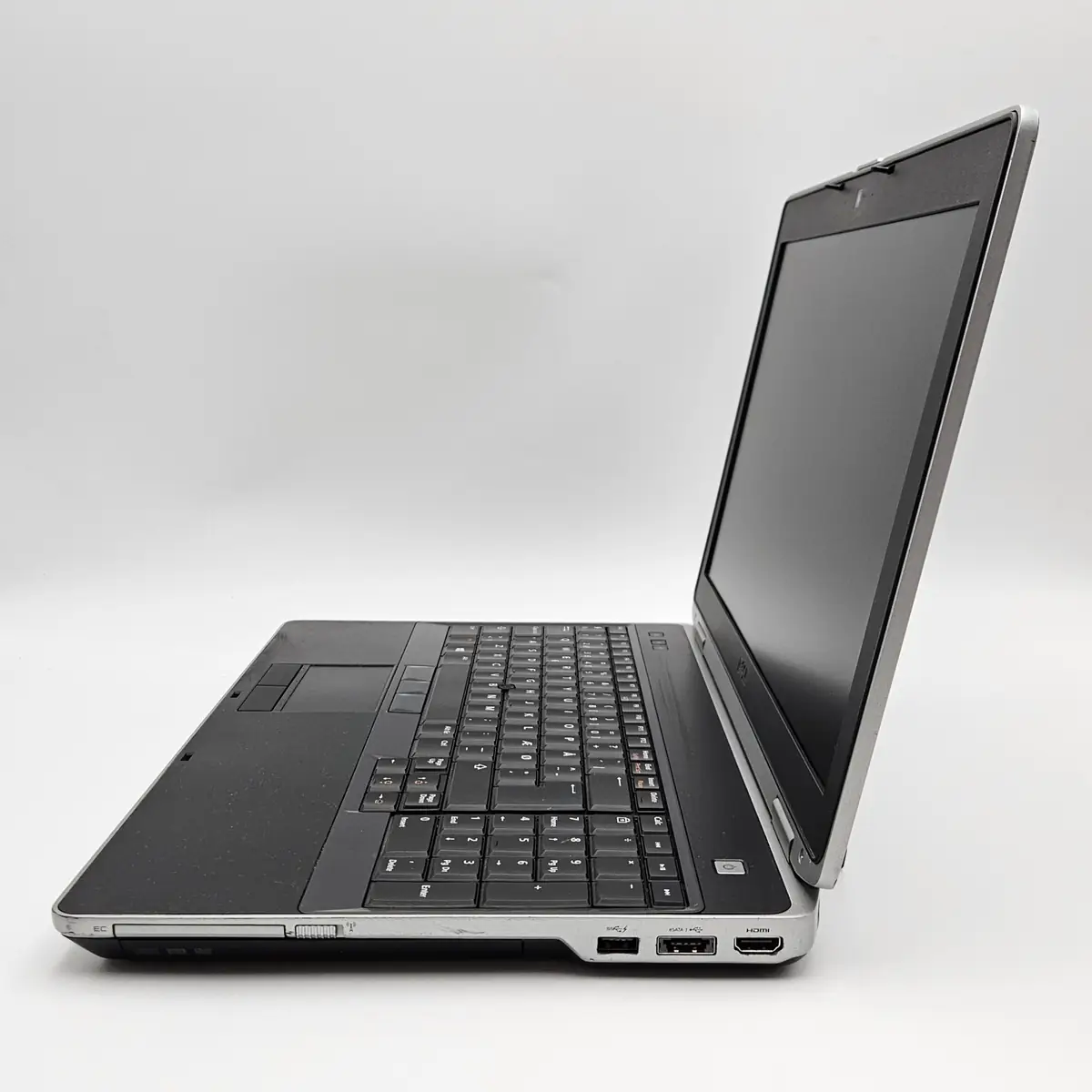 Laptop Second Hand Dell Latitude E6530 - 15.6inch Intel i5-3210M 8GB RAM 240GB SSD  TAST. ILUM. Windows 10 Refurbished  [6]