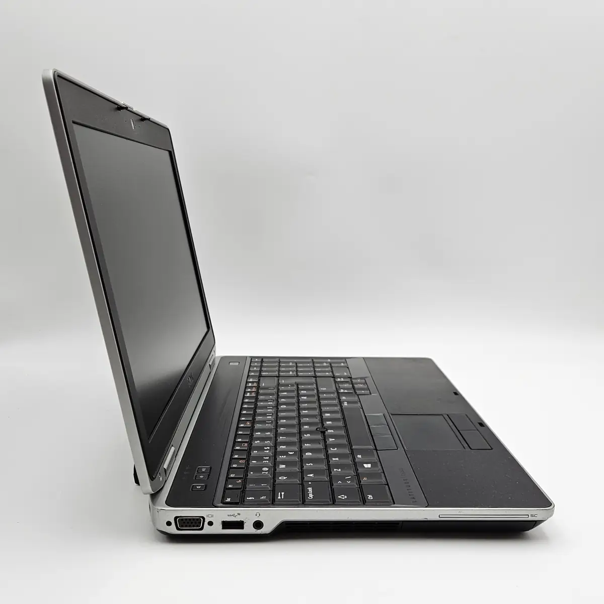 Laptop Second Hand Dell Latitude E6530 - 15.6inch Intel i5-3210M 8GB RAM 240GB SSD  TAST. ILUM. Windows 10 Refurbished  [7]