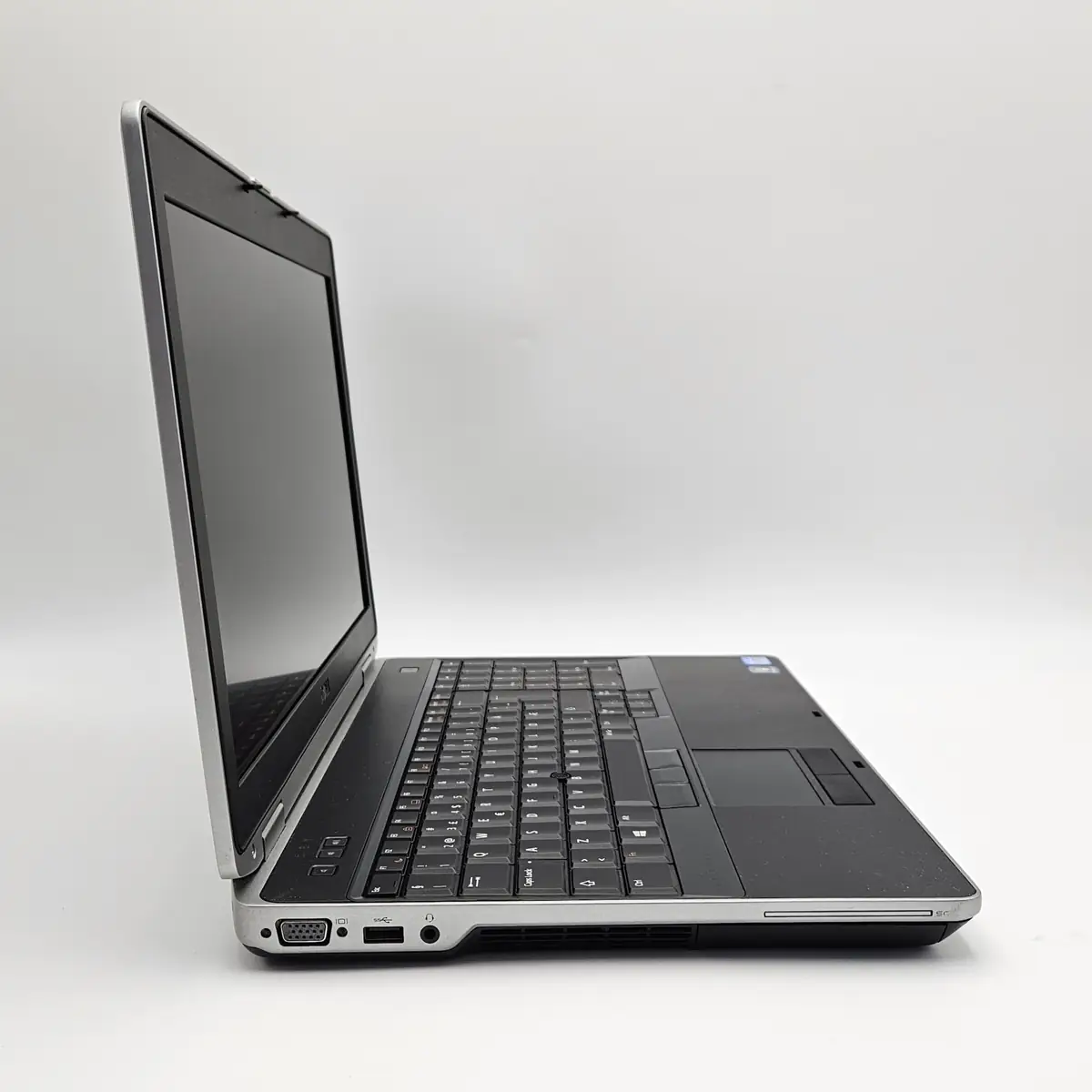 Laptop Second Hand Dell Latitude E6530 - 15.6inch Intel I7-3720QM 16GB RAM 128GB SSD NVIDIA NVS 5200M 1GB TAST. ILUM. Windows 10 Refurbished  [7]