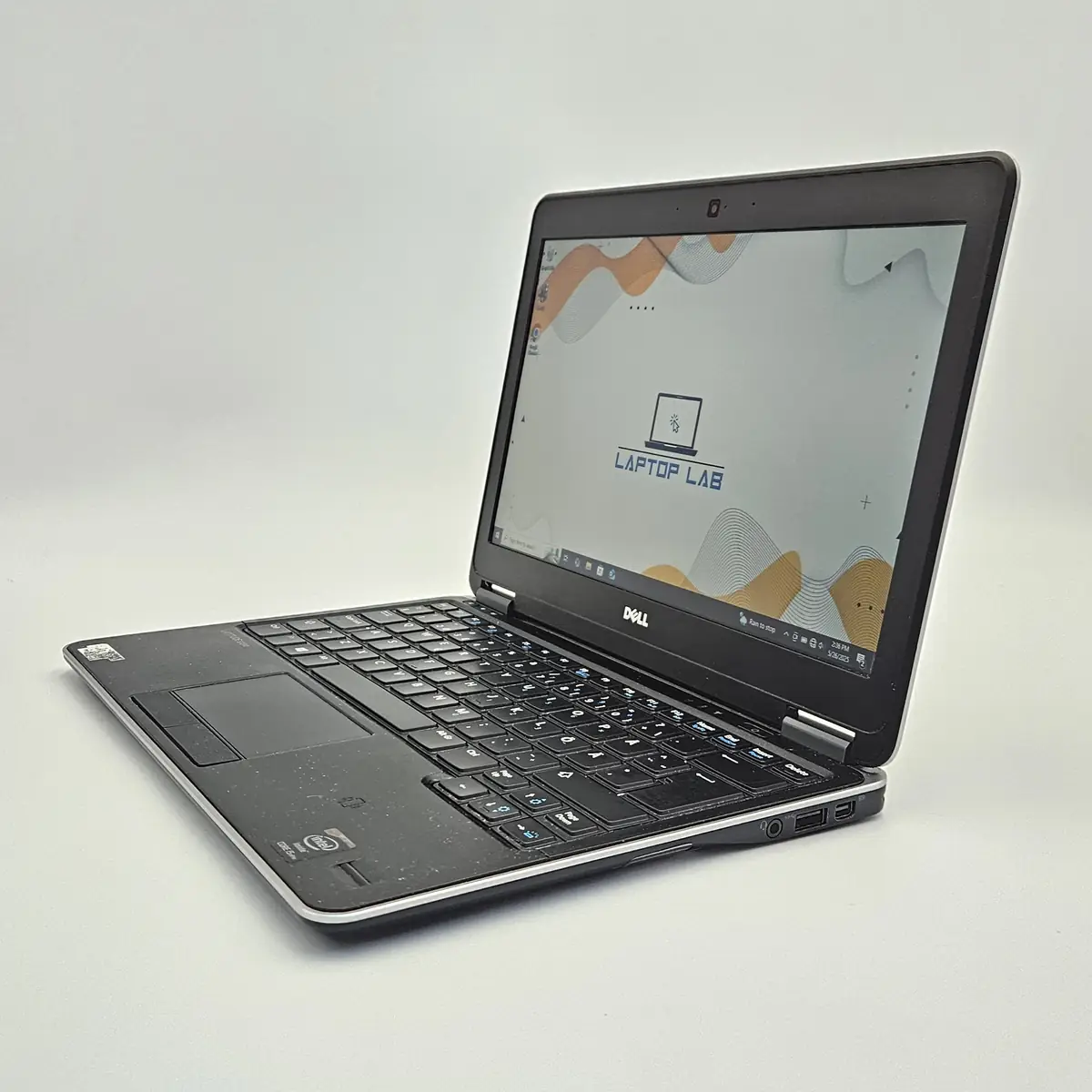 Laptop Second Hand Dell Latitude E7240 - 12.5inch Intel i5-4300U 8GB RAM 128GB SSD TAST. ILUM. Windows 10 Refurbished  [4]