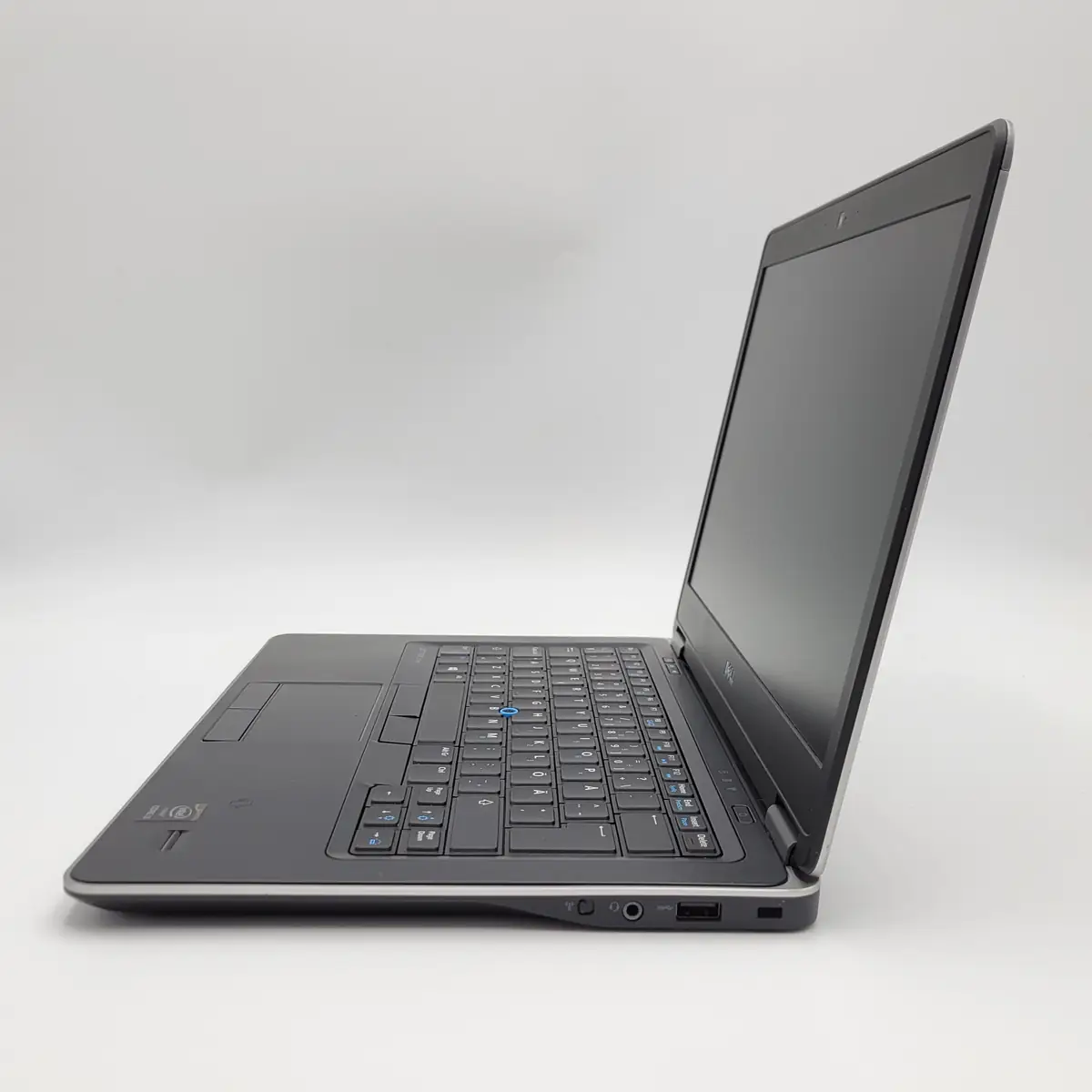 Laptop Second Hand DELL Latitude E7440 - 14inch Intel i3-4030U 8GB RAM 128GB SSD TAST. ILUM. Windows 10 Refurbished  [6]