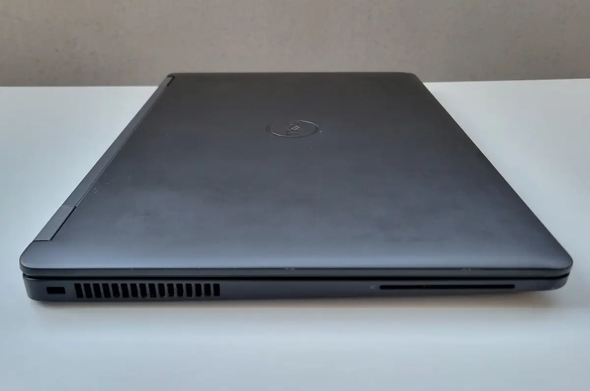 Laptop Second Hand Dell Latitude E7470 - 14inch Intel I7-6600U 8GB RAM 256GB SSD TAST. ILUM. Windows 11 Refurbished [11]