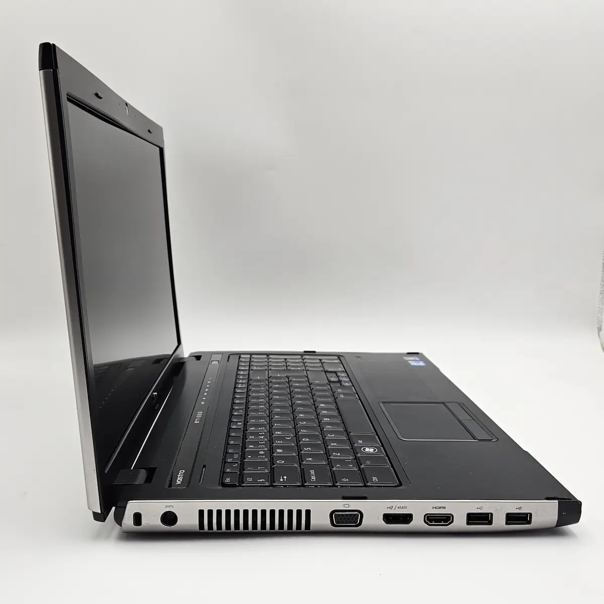 Laptop Second Hand DELL Vostro 3700 - 17.3inch Intel I5 M 520 6GB RAM 120GB SSD TAST. ILUM. Windows 10 Refurbished  [7]