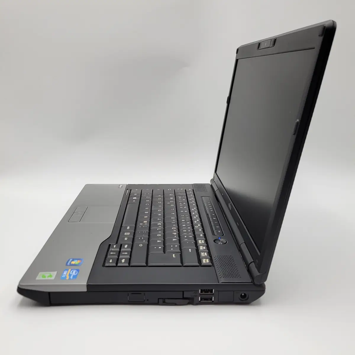 Laptop Second Hand FUJITSU E752 - 15.6inch Intel I5-3230M 8GB RAM 128GB SSD Windows 10 Refurbished  [6]