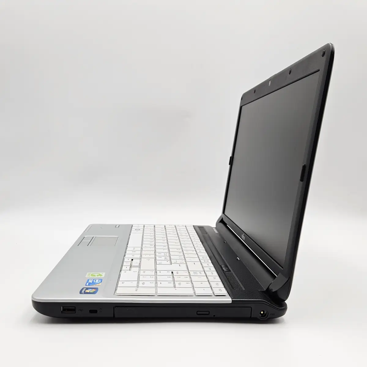 Laptop Second Hand FUJITSU Lifebook A530 - 15.6inch Intel I5 M 480 4GB RAM 500GB HDD Windows 10 Refurbished  [6]