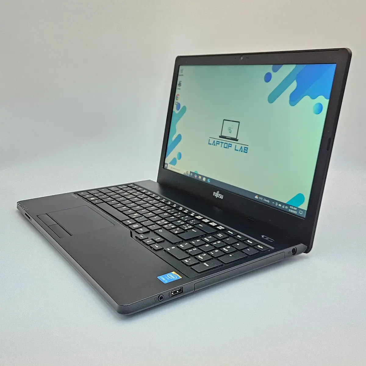 Laptop Second Hand Fujitsu LIFEBOOK A555 - 15.6inch Intel i3-5005U 8GB RAM 256GB SSD Windows 10 Refurbished  [4]