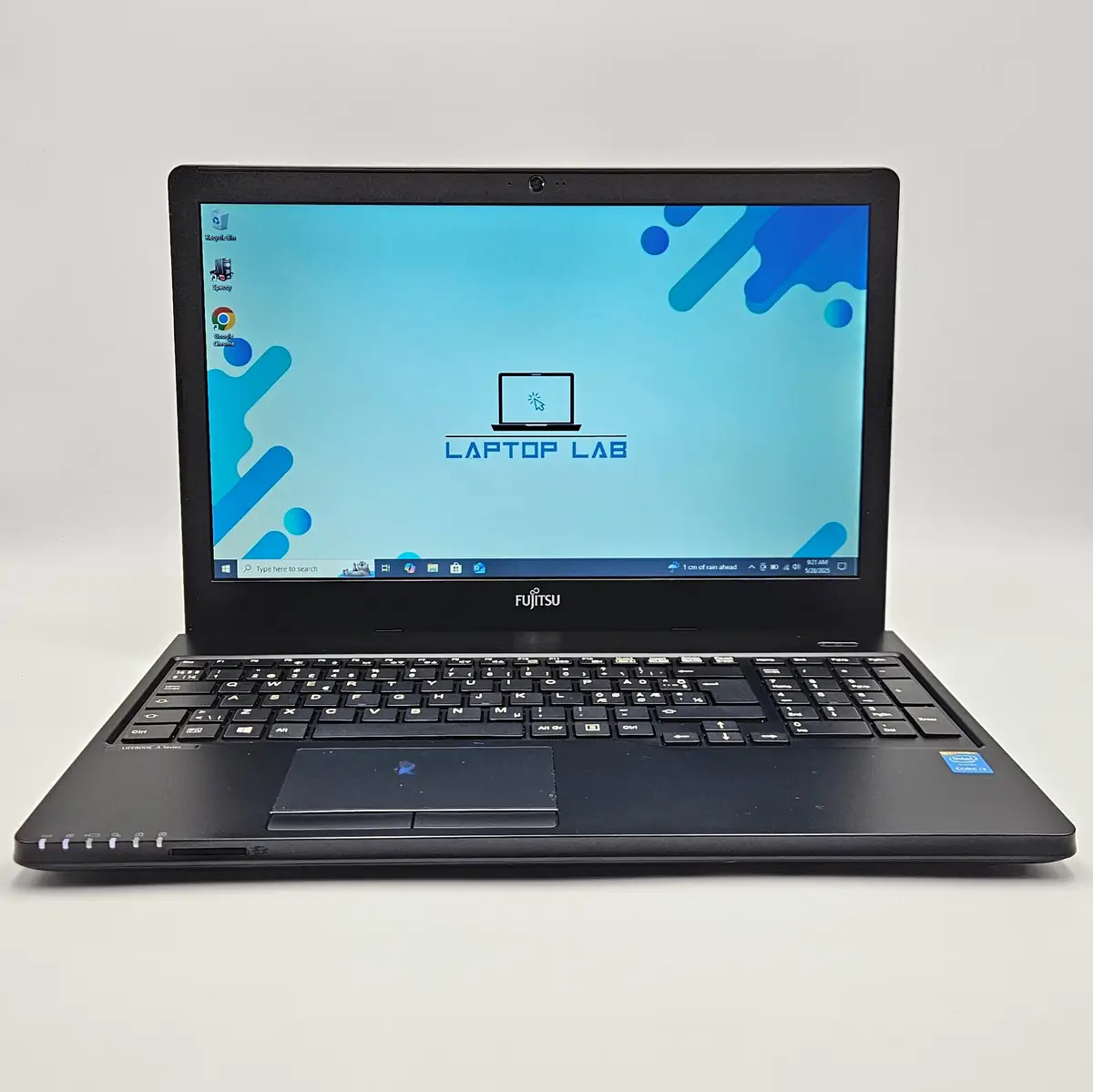Laptop Second Hand Fujitsu LIFEBOOK A555 - 15.6inch Intel i3-5005U 8GB RAM 256GB SSD Windows 10 Refurbished  [2]