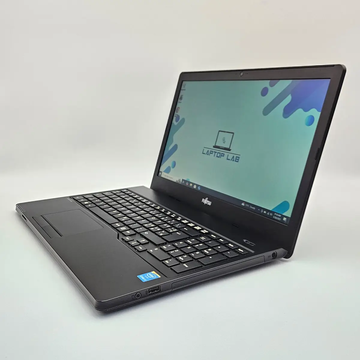 Laptop Second Hand Fujitsu LIFEBOOK A555 - 15.6inch Intel i3-5005U 8GB RAM 256GB SSD Windows 10 Refurbished  [4]