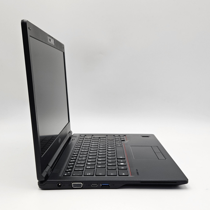 Laptop Second Hand Fujitsu Lifebook E5411 - 14inch FHD Intel I5-1135G7 8GB RAM 256GB SSD TAST. ILUM. Windows 11 Refurbished [7]