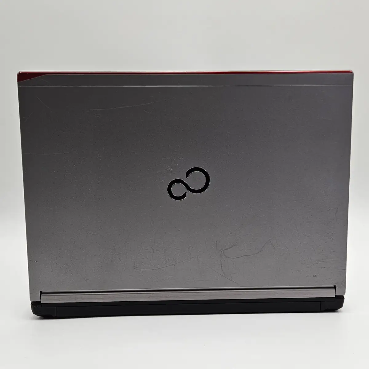 Laptop Second Hand Fujitsu LIFEBOOK E734 - 13.3inch Intel I5-4310M 8GB RAM 128GB SSD Windows 10 Refurbished  [8]