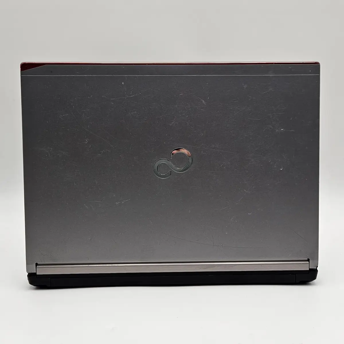 Laptop Second Hand Fujitsu LIFEBOOK E734 - 13.3inch Intel I5-4310M 8GB RAM 500GB HDD Windows 10 Refurbished [8]