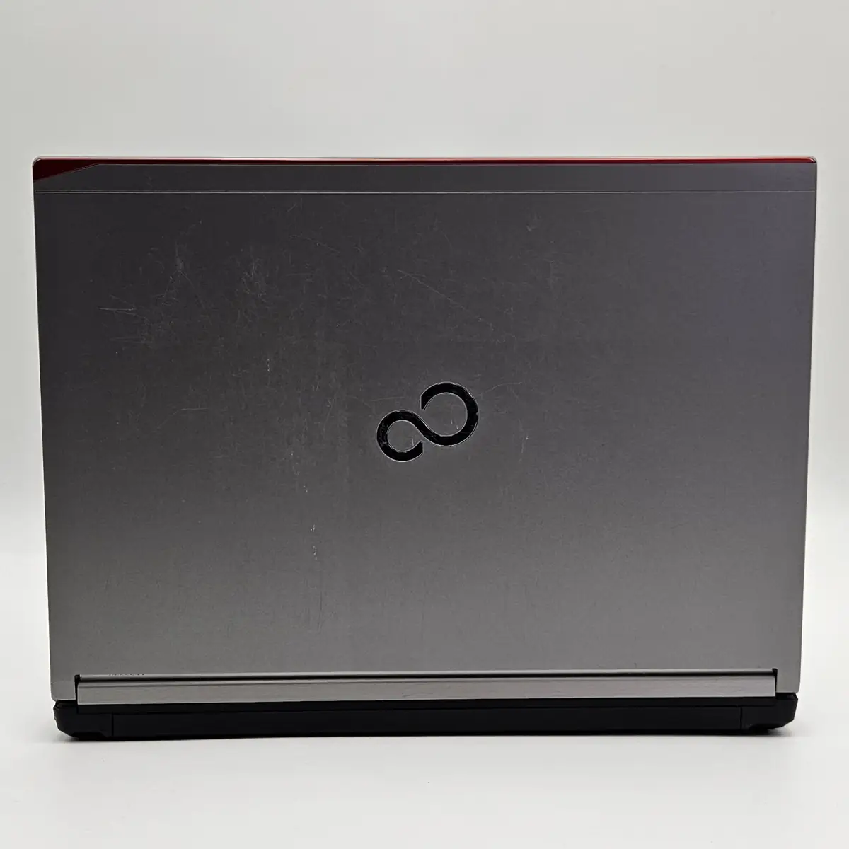 Laptop Second Hand Fujitsu LIFEBOOK E736 - 13.3inch FHD Intel I5-6300U 8GB RAM 256GB SSD Windows 10 Refurbished  [8]
