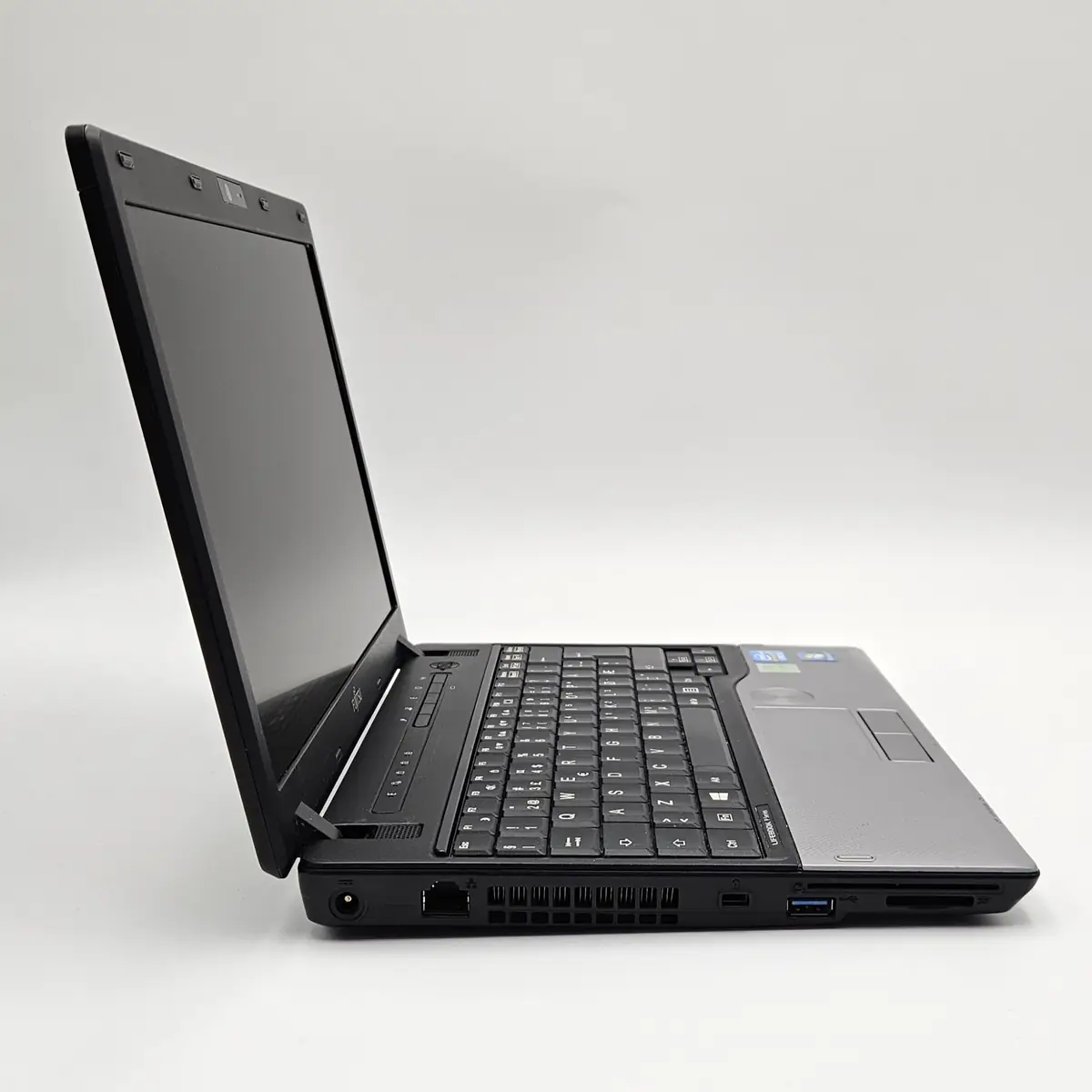 Laptop Second Hand Fujitsu LIFEBOOK P702 - 12.5inch Intel i5-3210M 8GB RAM 120GB SSD Windows 10 Refurbished  [7]