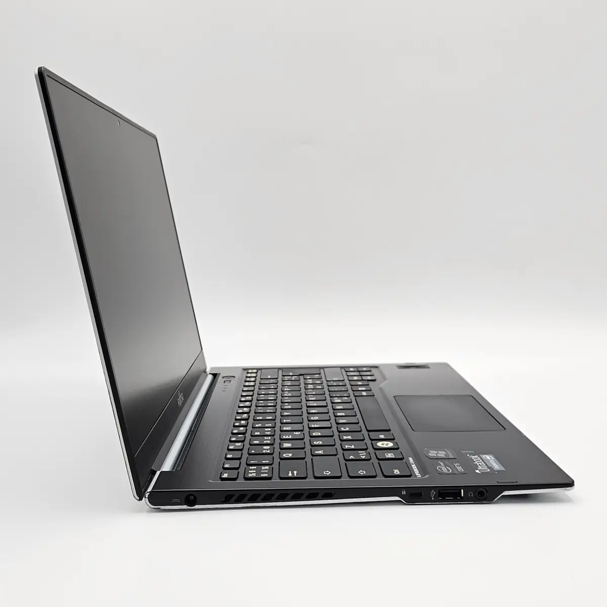 Laptop Second Hand Fujitsu LIFEBOOK U772 - 14.0inch Intel i5-3317U 8GB RAM 240GB SSD Windows 10 Refurbished [7]