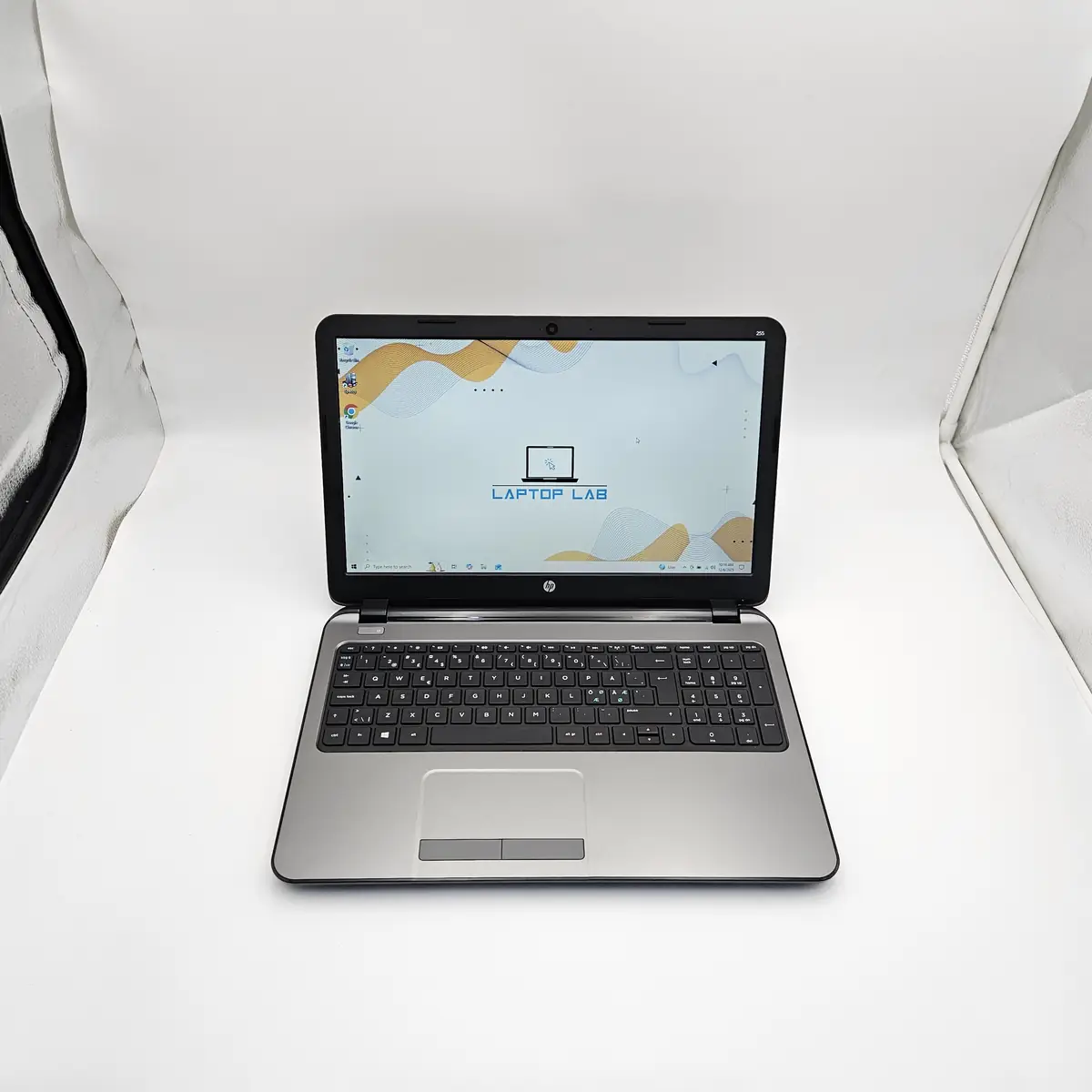Laptop Second Hand Hp 255 G3 - 15.6inch AMD E1-6010 4GB RAM 500GB HDD Windows 10 Refurbished  [3]