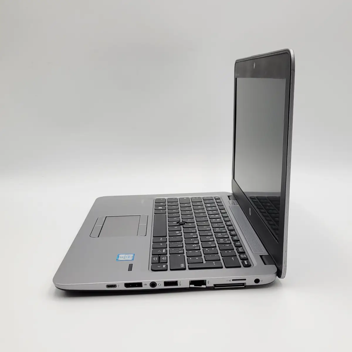 Laptop Second Hand HP 820 G3 - 12.5inch Intel i5-6300U 8GB RAM 256GB SSD Windows 10 Refurbished  [6]