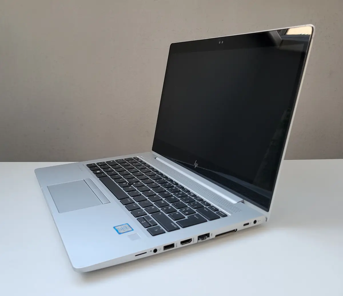 Laptop Second Hand HP 830 G5 TOUCH - 13.3inch FHD Intel i7-8650U 8GB RAM 256GB SSD TAST.ILUM. Windows 11 Refurbished  [6]