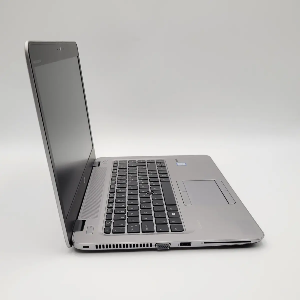 Laptop Second Hand HP 840 G4 - 14inch Intel i5-7200U 8GB RAM 256GB SSD TAST.ILUM. Windows 10 Refurbished  [7]