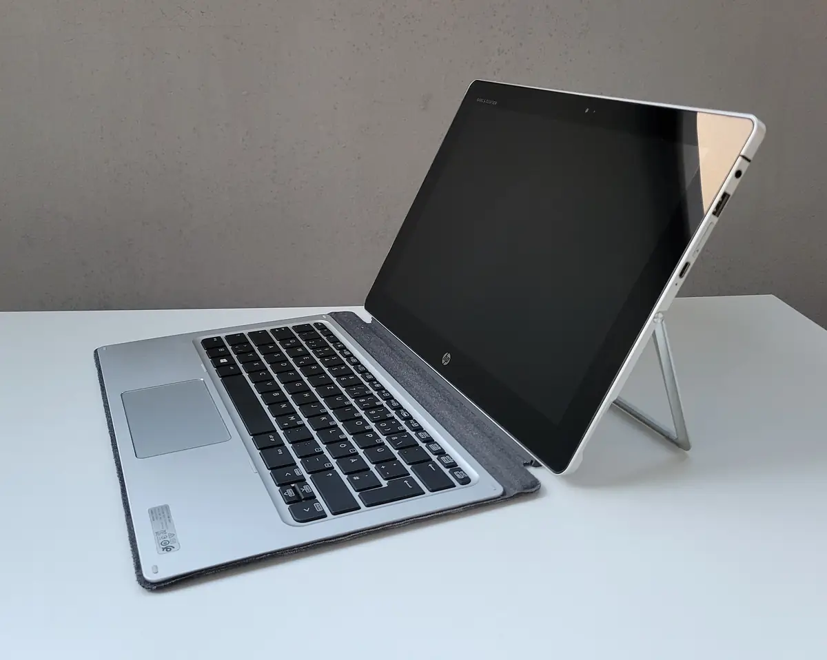 Laptop Second Hand HP ELITE X2 1012 G1 - 12.5inch Intel M5-6Y57 8GB RAM 256GB SSD Windows 10 Refurbished [7]