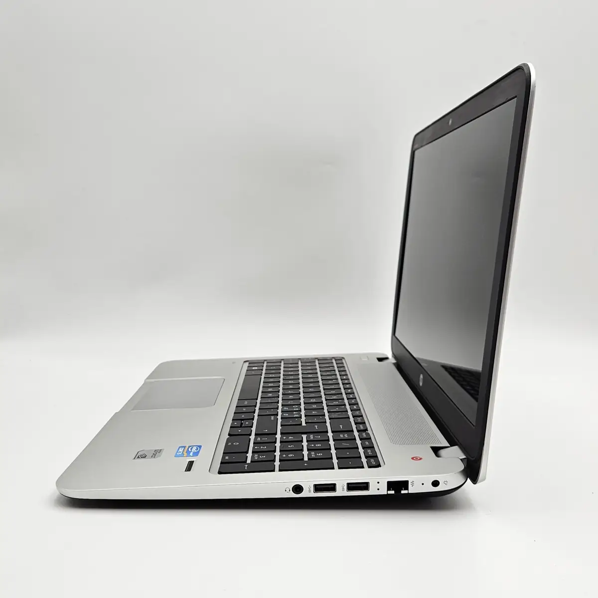 Laptop Second Hand HP Envy 15 - 15.6inch FHD Intel I5-3230M 8GB RAM 240GB SSD nVidia GT740M 2GB TAST.ILUM. Windows 10 Refurbished  [6]