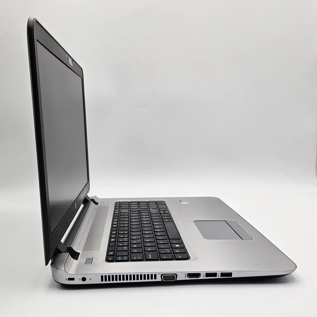 Laptop Second Hand HP ProBook 470 G3 - 17.3inch FHD Intel i7-6500U 8GB RAM 256GB SSD AMD R7 M340 2GB Windows 10 Refurbished [7]