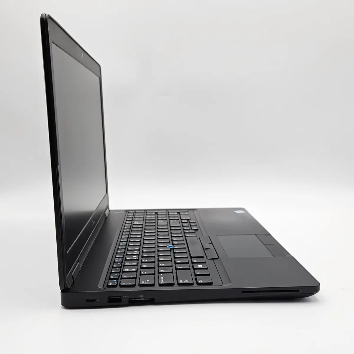 Laptop Second Hand Dell Latitude 5590 - 15.6inch FHD Intel i5-8250U 8GB RAM 256GB SSD TAST. ILUM. Windows Refurbished [7]