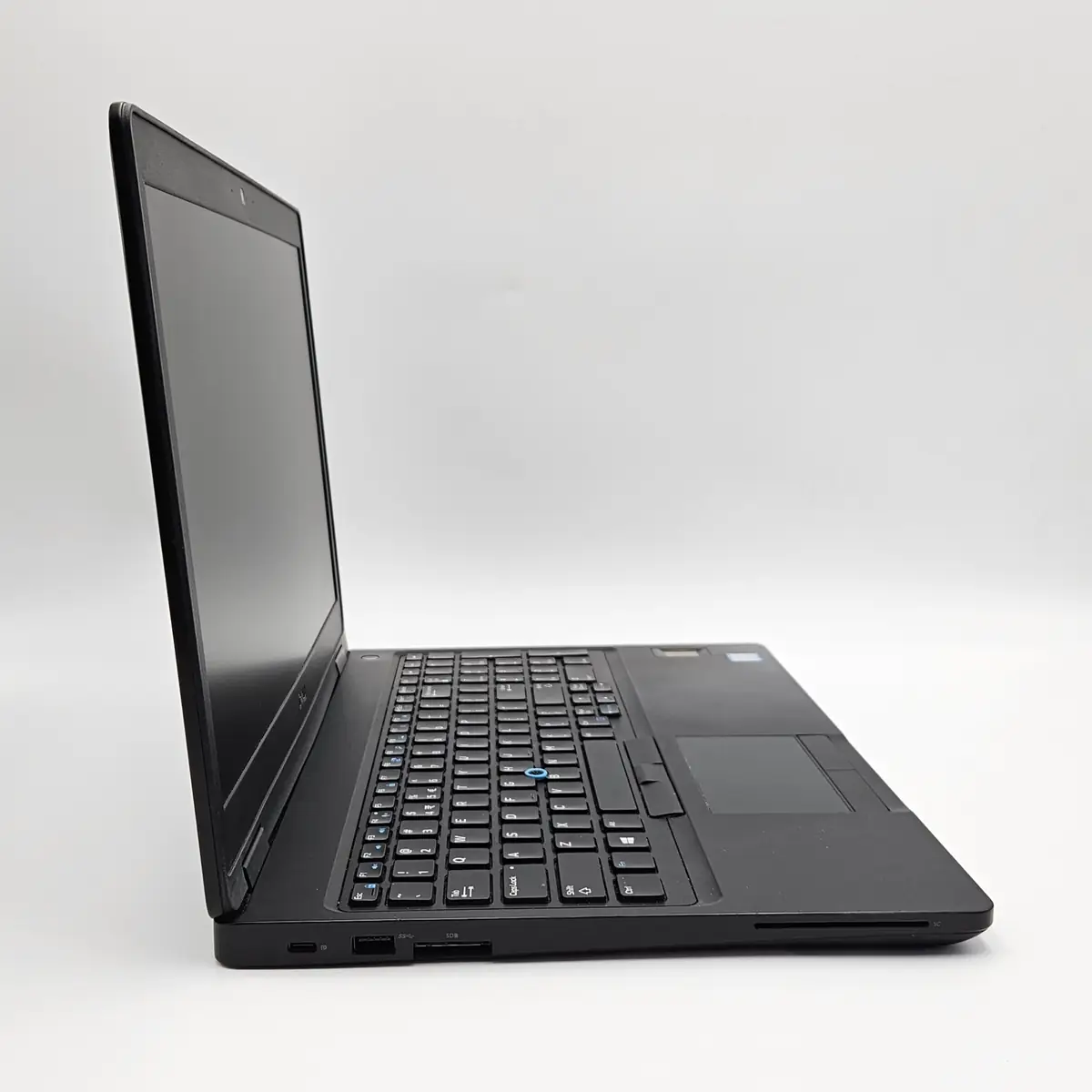 Laptop Second Hand Dell Latitude 5590 - 15.6inch FHD Intel i5-8250U 8GB RAM 256GB SSD TAST. ILUM. Windows 11 Refurbished [6]