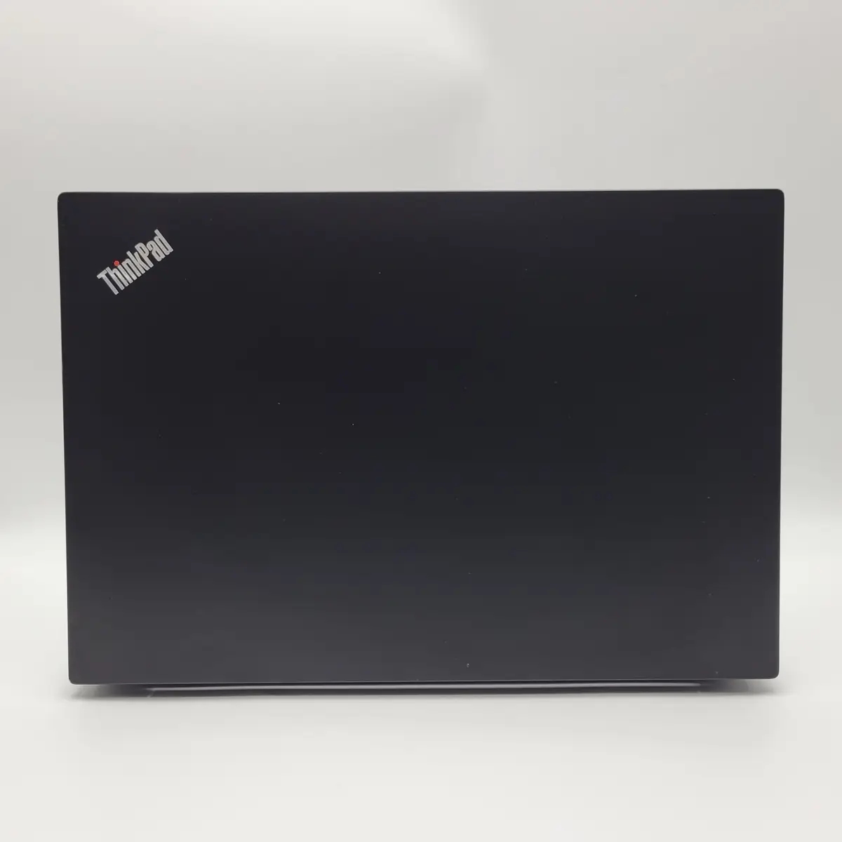 Laptop Second Hand Lenovo Thinkpad E585 - 15.6inch FHD AMD R3-2200 16GB RAM 256GB SSD Windows 11 Refurbished  [8]