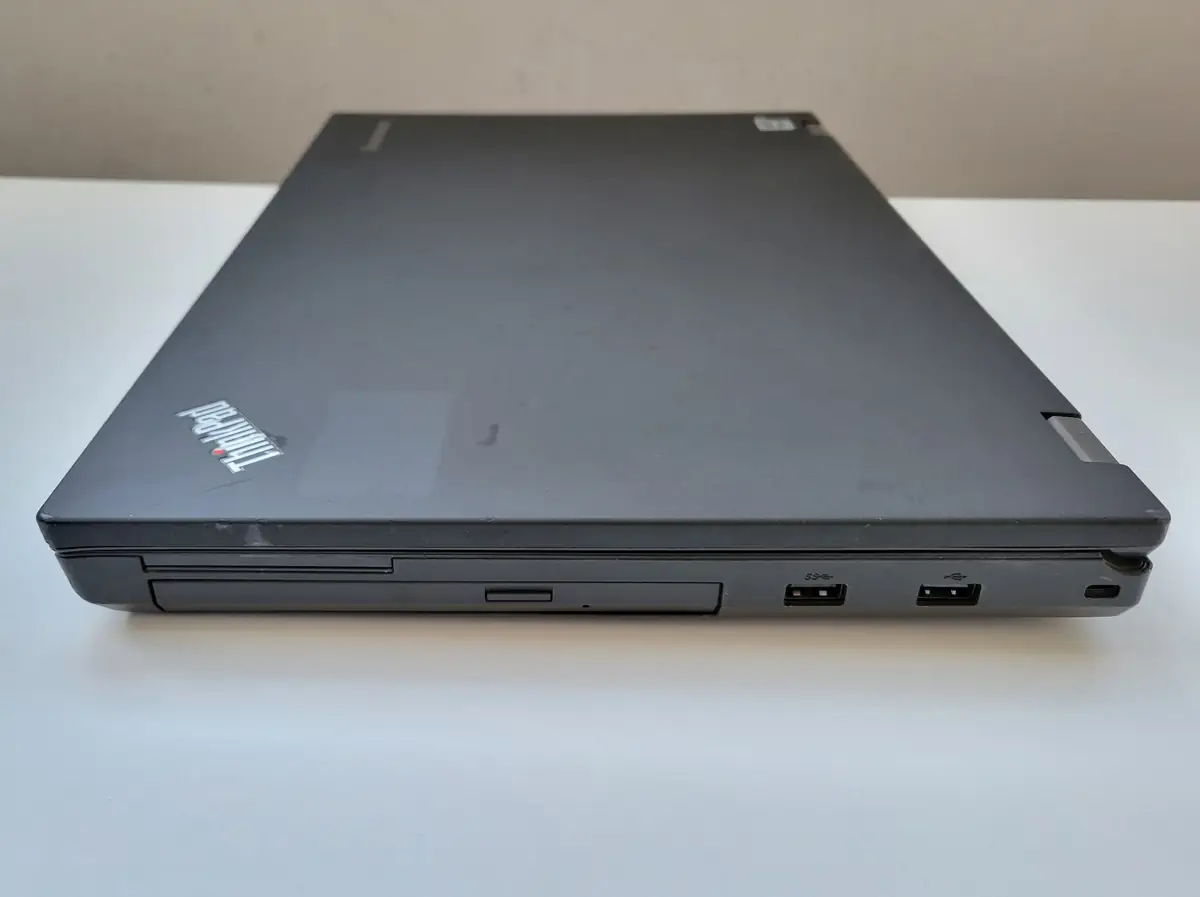 Laptop Second Hand Lenovo T540p - 15.6inch Intel i5-4200M 8GB RAM 500GB HDD Windows 10 Refurbished  [11]