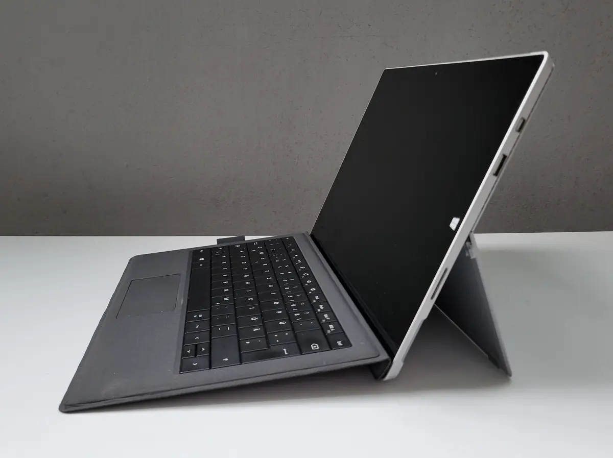 Laptop Second Hand 2in1 Microsoft SURFACE PRO 3 TOUCH - 12.0inch Intel I5-4300U 4GB RAM 128GB SSD Windows 10 Refurbished [6]