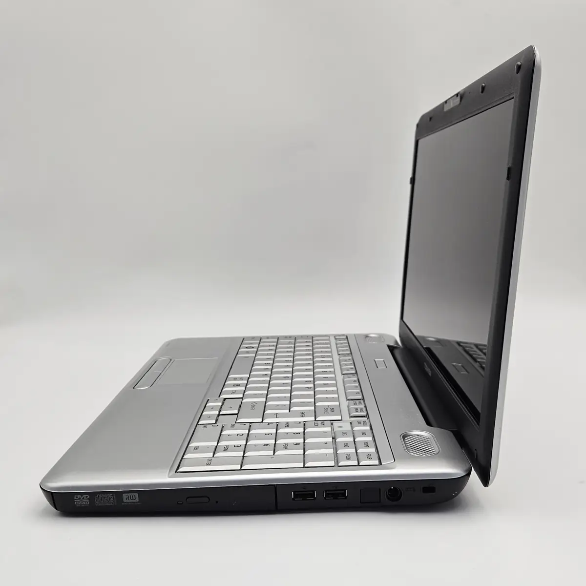 Laptop Second Hand Toshiba Satellite L500 - 15.6inch Intel Pentium T4400 4GB RAM 320GB HDD Windows 10 Refurbished  [6]