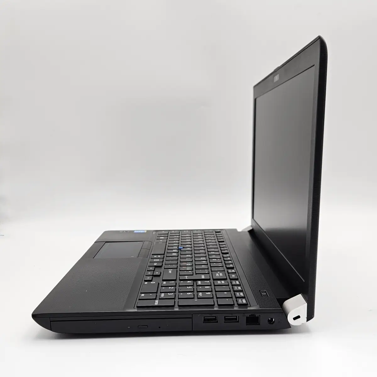 Laptop Second Hand Toshiba Tecra A50-A - 15.6inch Intel I5-4200M 8GB RAM 250GB SSD Windows 10 Refurbished  [6]