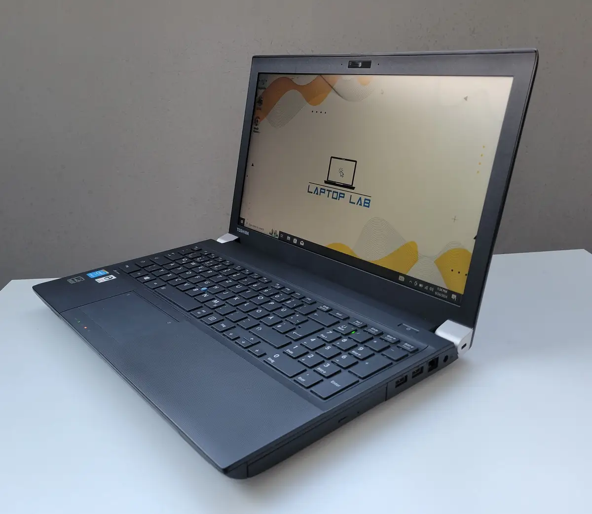 Laptop Second Hand Toshiba Tecra A50-A - 15.6inch Intel I5-4210M 8GB RAM 256GB SSD Windows 10 Refurbished [4]
