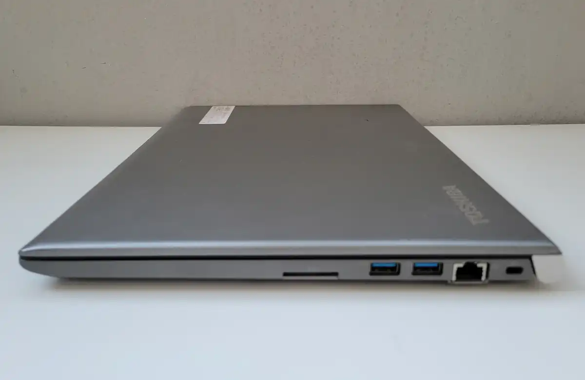 Laptop Second Hand Toshiba Tecra Z50-A - 15.6inch Intel I5-4210U 8GB RAM 250GB SSD Windows 10 Refurbished [11]
