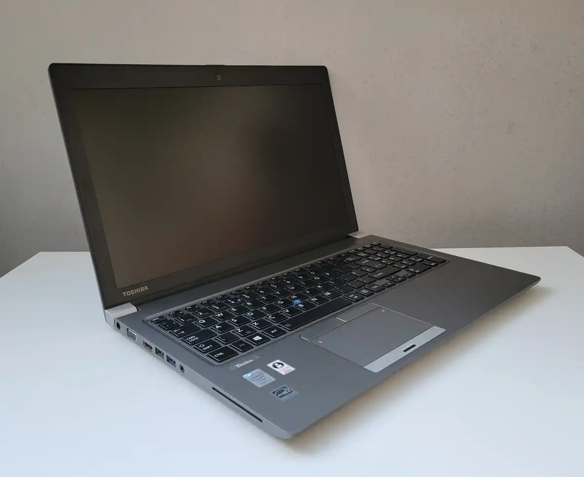 Laptop Second Hand Toshiba Tecra Z50-A - 15.6inch Intel I5-4210U 8GB RAM 250GB SSD Windows 10 Refurbished [6]